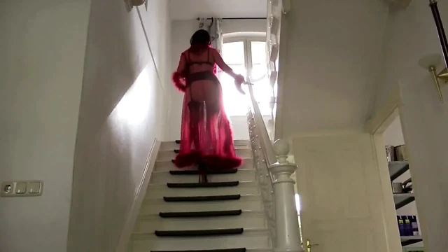 Smoking stocking lady masturbation show
