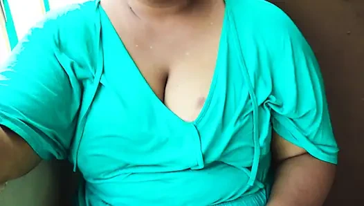 Desi Indian Couple In Bathroom desi bathing