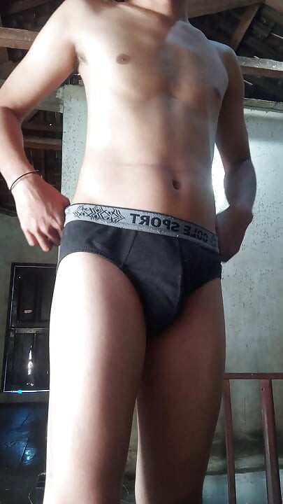 sexy boy wank at the morning