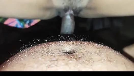 Mllu Asyalı amcık domaltarak sikişiyor