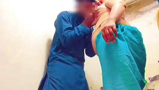 Kuwari dulhan fa sesso per la prima volta suhaagraat dice porcate audio Pakistan chiara sborrata in bocca
