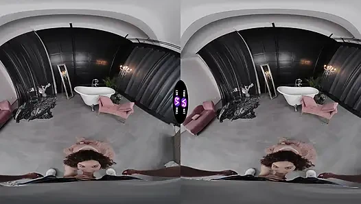 Azgın Simona Purr banyo sırası tartışmalarını tutkulu seks oyununa dönüştürüyor - teenmegaworld