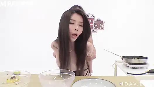 Mtvq20-ep1 pişmemiş ep1 / tatlı aşkla yapılmalı!!