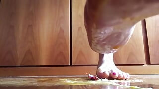 Sexy High Heels Crushing Egg