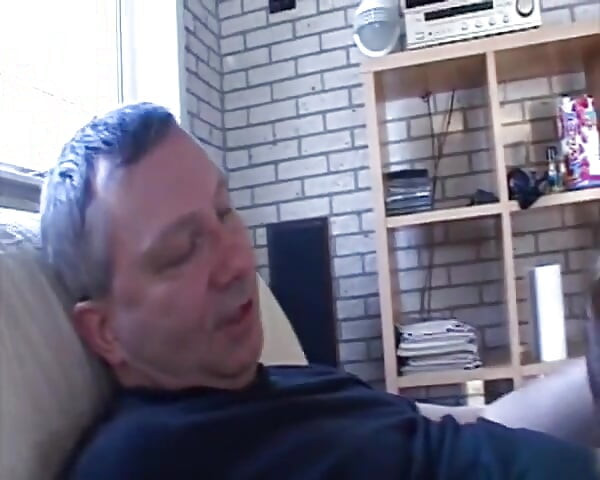 Besramni analni seks s pastorkom!