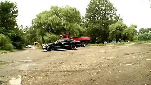 Asya deville götü Frank Mallone, lauro giotto ile çifte penetrasyonla sikiliyor: açık havada, doğal, Asyalı, yutma.