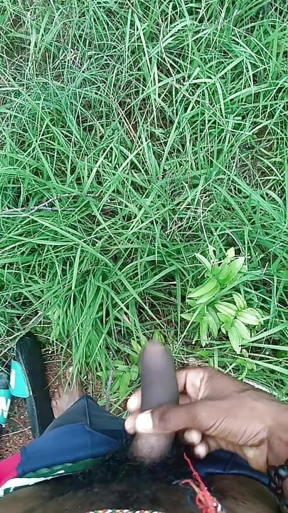 Hete pissende grote pik hete lande
