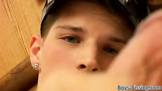 Twink Benz Johanssen masturbates solo after peeing his bed