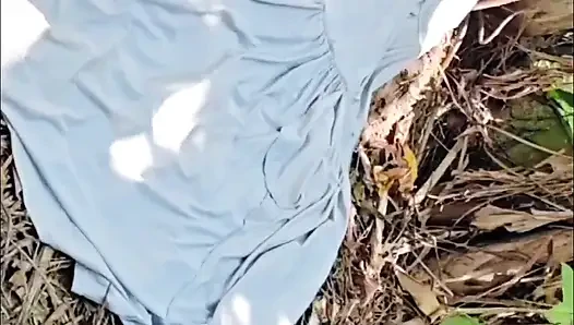 Einen schnellen fick mit Ao Dai im Bananendicket am strand kriechen - Teil 1