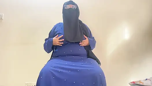 Gadis pemalu hot arab lagi ngidam memek dan seks anal