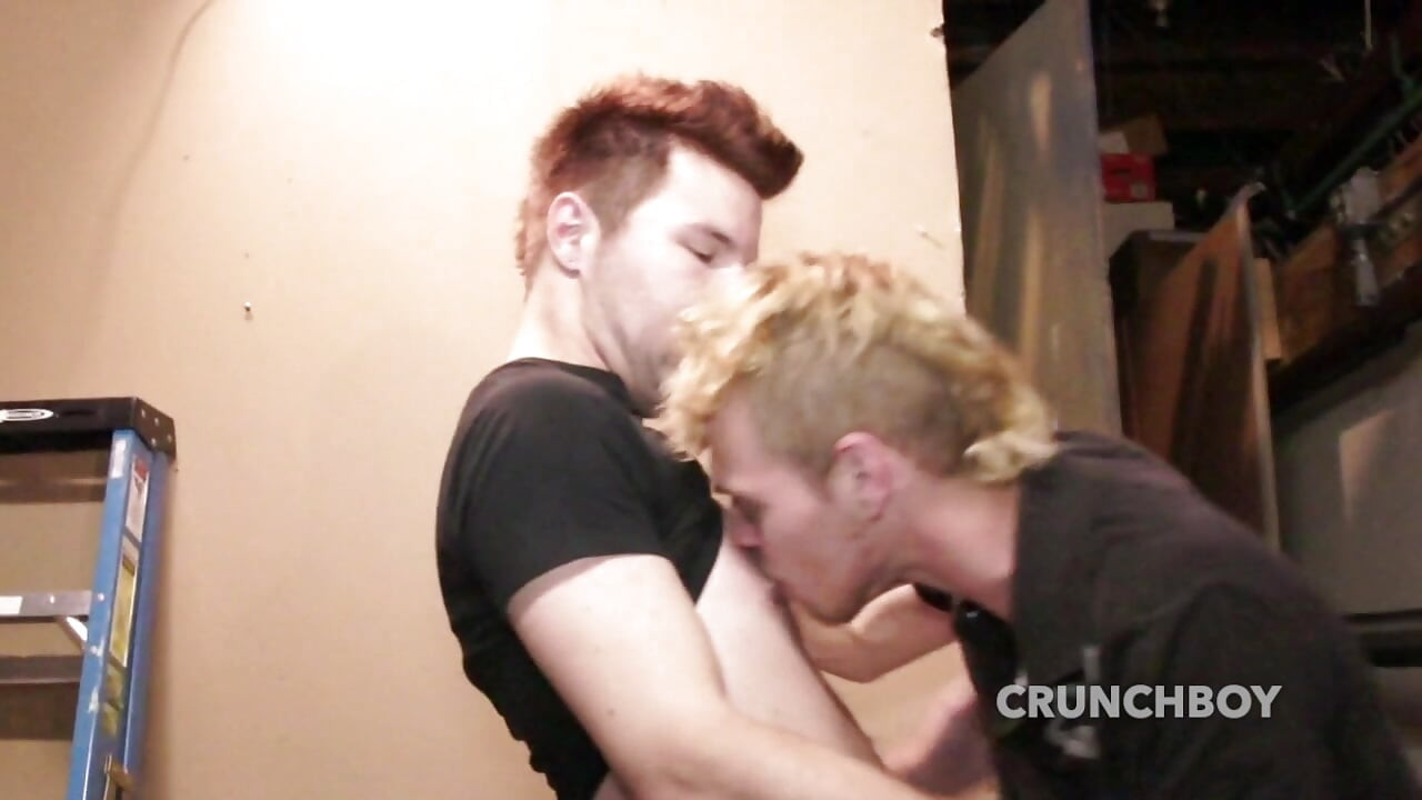 porn amator with sexy twinks fcking bareback and cum inside by surprise