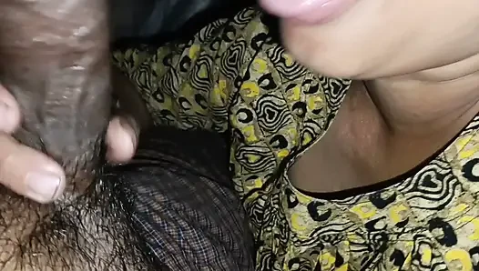 Bangladeschische Dorffrau Mein ehemann war nicht zu hause, ich habe den blowjob meines stiefbrurs bekommen, um mich zu ficken (Banglla-stimme)