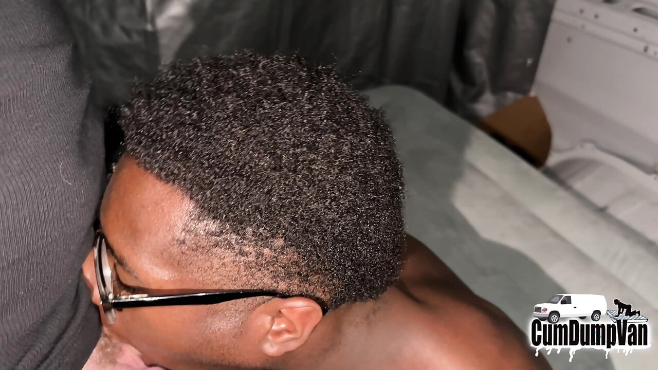 정액 덤프 반 갱뱅 젊은 흑인 트윈크 그룹 원시 섹스 BBC