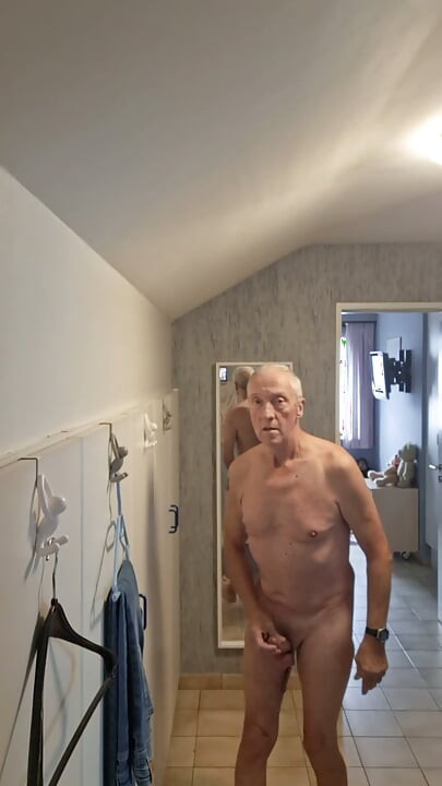 EXHIBTIONIST DADDY BONDAGE MIRROR JERKING SEXSHOW CUMSHOT