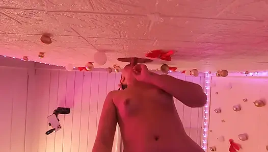 вытащить член на остановку. AllMyLinks миссVikki