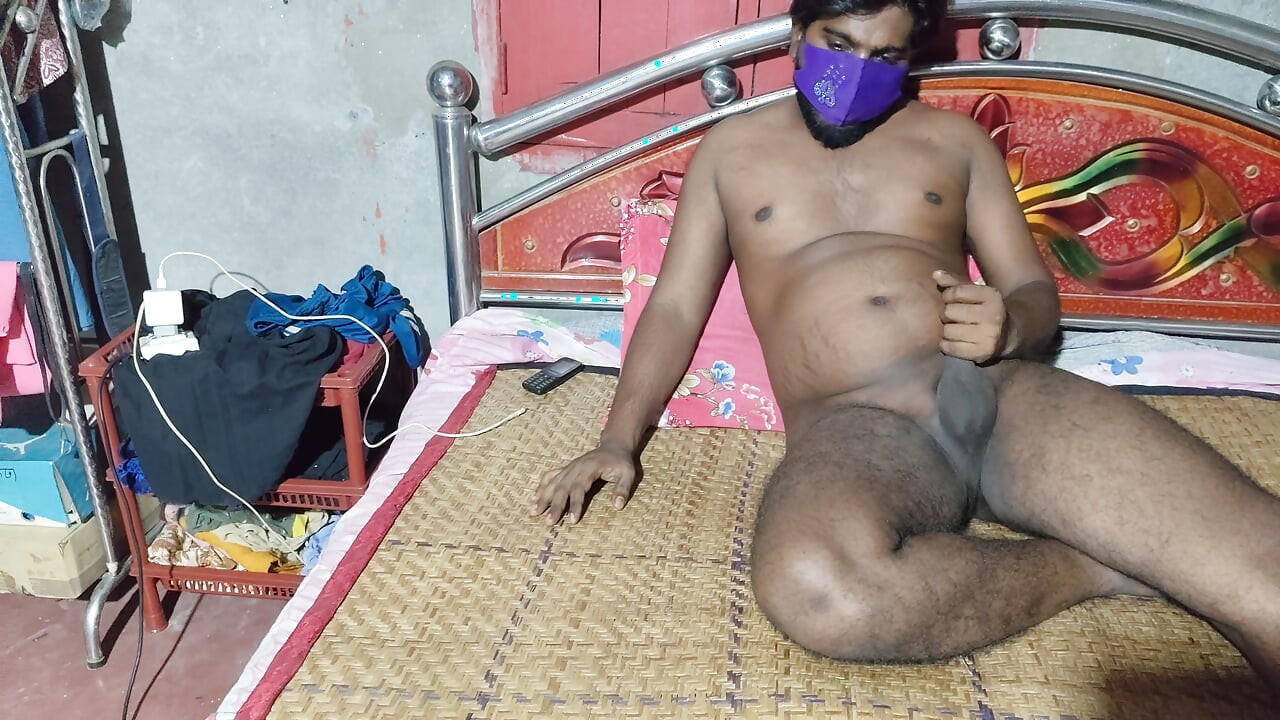 Homemade masturbation on the bed. Loud moans and sweet orgasm.