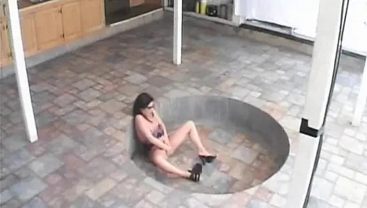 Fransız lezbiyenler bahçede ogry yapıyor