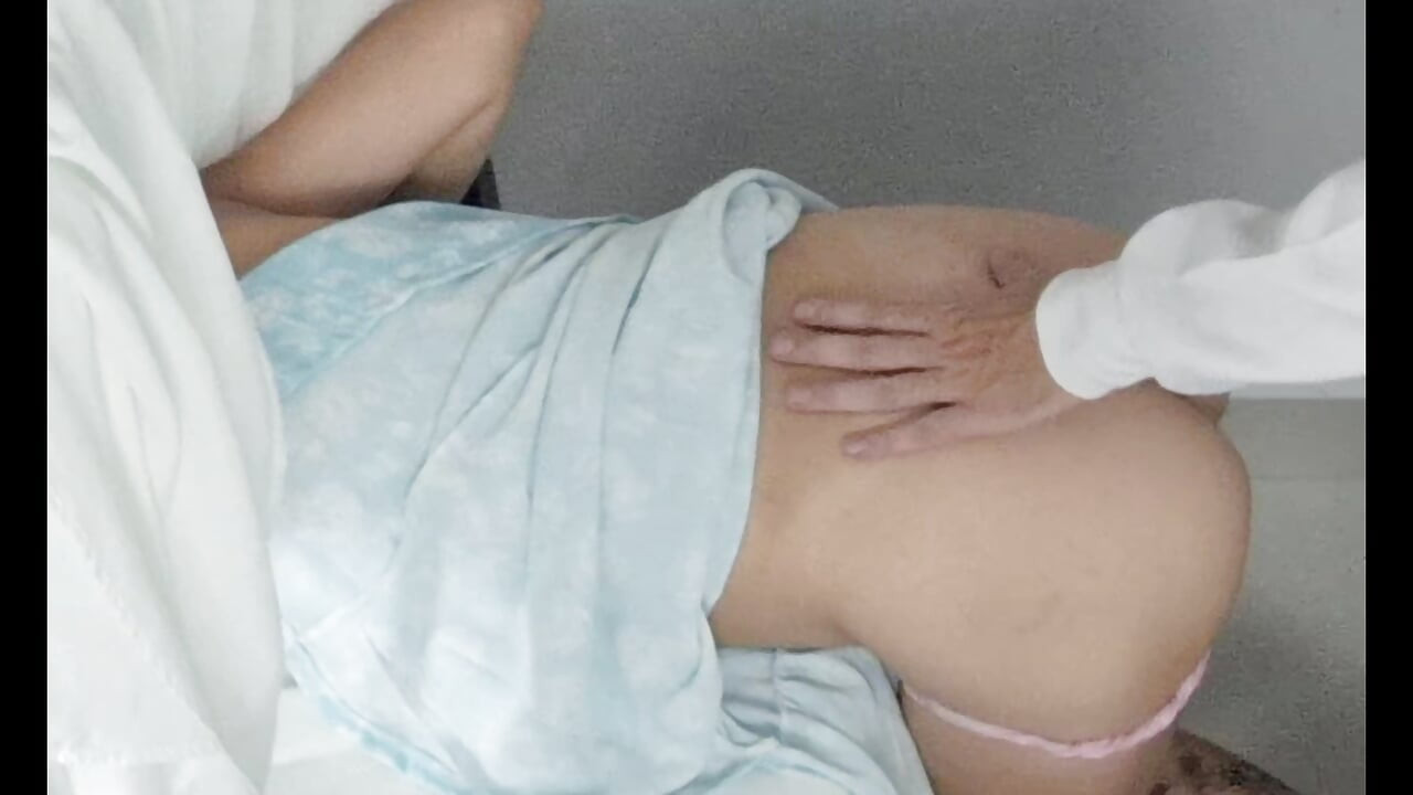 Stepmother Takes Stepdaughter to Fake Gynecologist