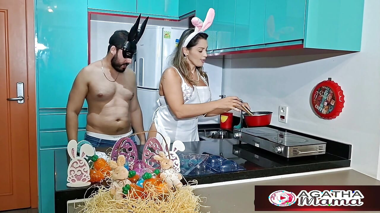 Agatha Mama in: Special Easter with Agatha! I Got an Easter Egg and He Got a Blowjob and Pussy