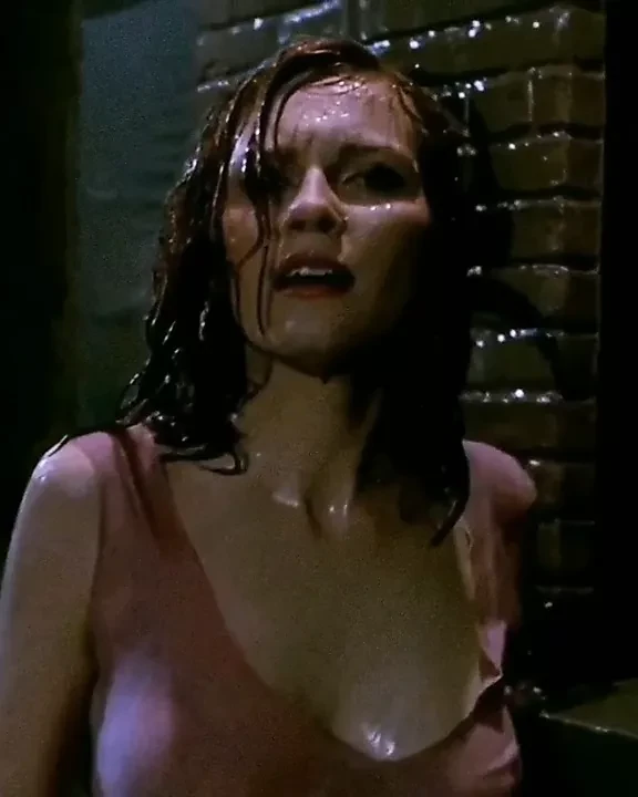 Kristen Dunst wet and hot