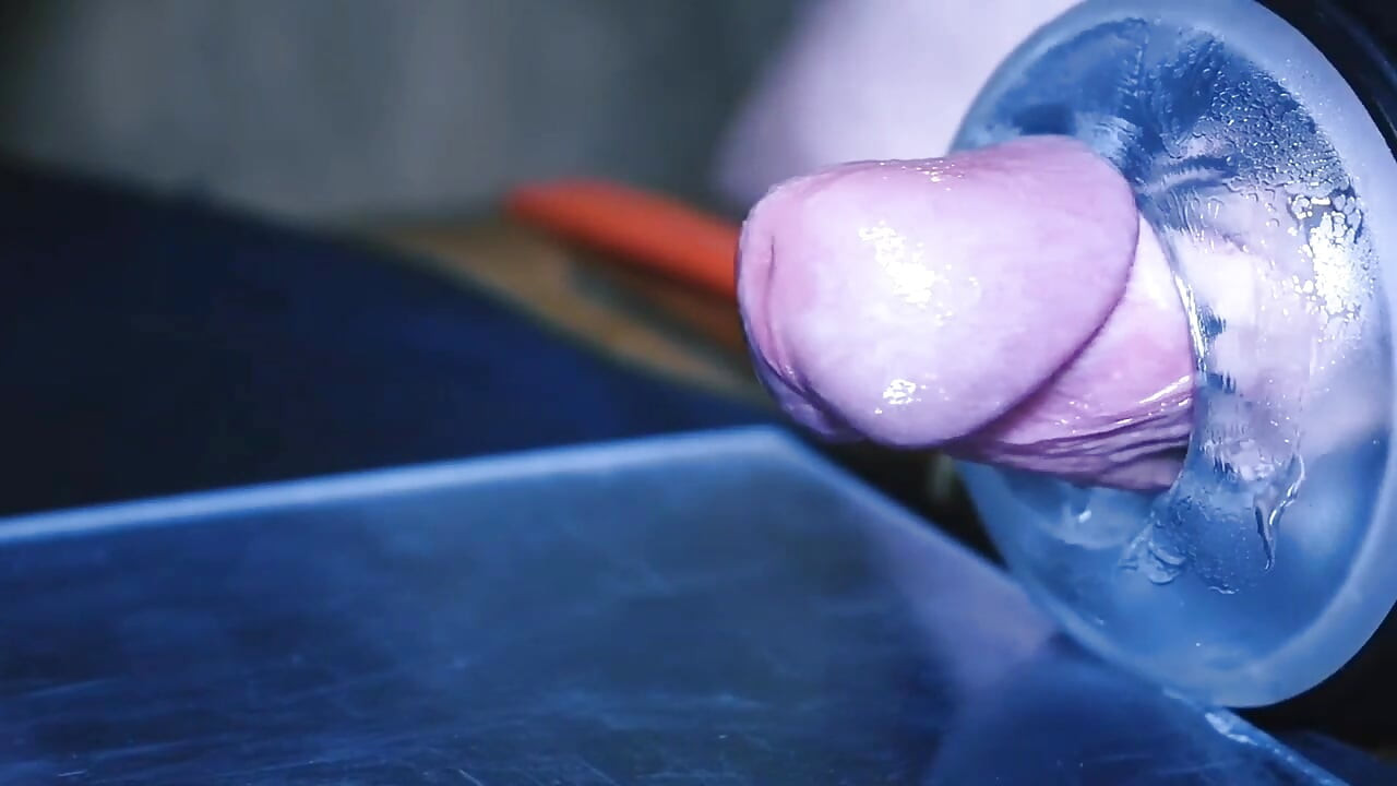 ASMR FLESLIGHT CLOSE UP FUCK AND SLOW MOTION CUMSHOT
