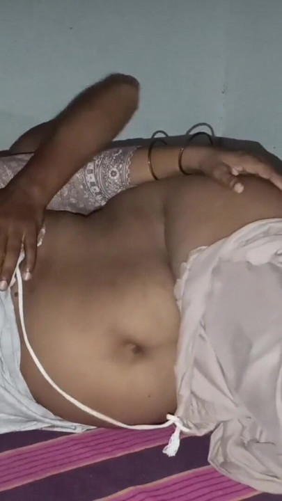 Bhabhi Desi India | Clip 1