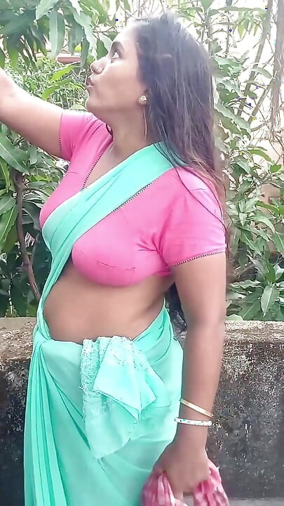 XXX Younger Step Bother Penis Got Hard After Seeing The Beauty of Hot Sister-in-law