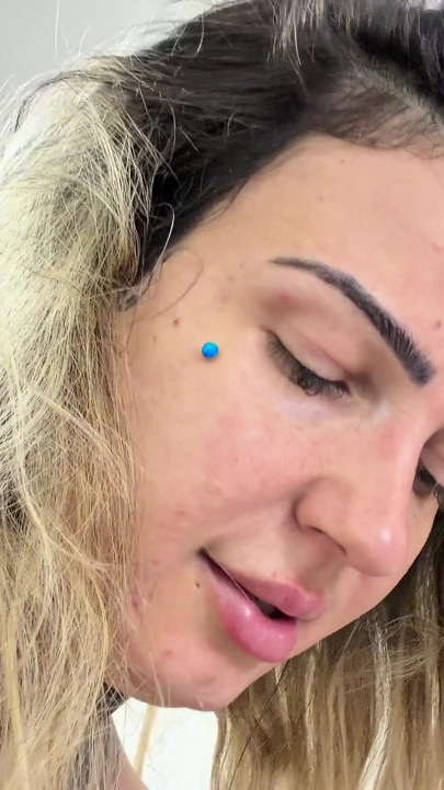 I took a roll in the ass and in the pussy I went to the fur because it is more delicious and he couldn't stand it and came in my pussy | Clip 1