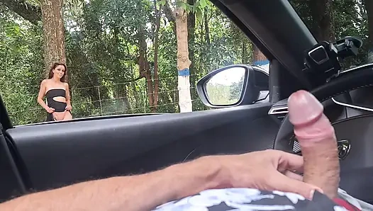 Arabadaki bir kıza göster penis!