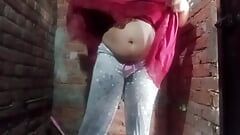 Chị kế Người Ấn Shawar với bộ ngực to nóng bỏng - video nóng bỏng tiếng Urdu