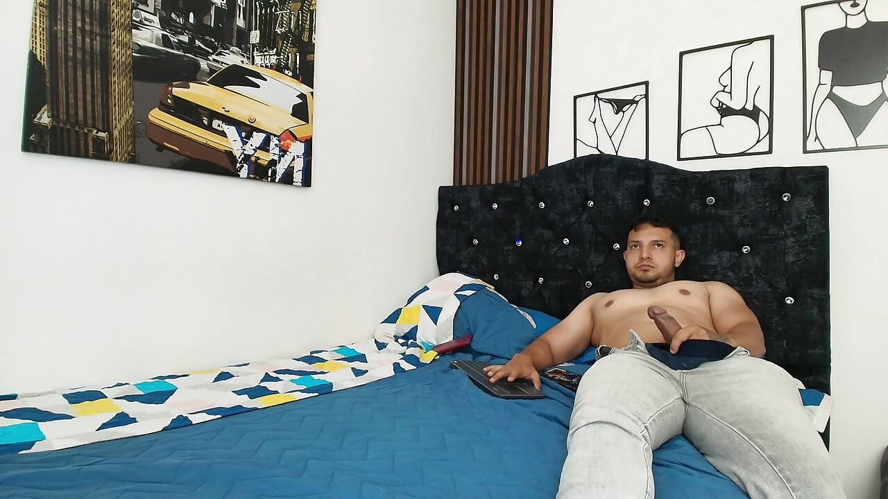 I like to masturbate when I'm home alone