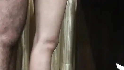 Hintçe yüksek sesle çığlık atarak aldatan Desi Müslüman evli kadın Rukhsara'nın misyoner sikişi