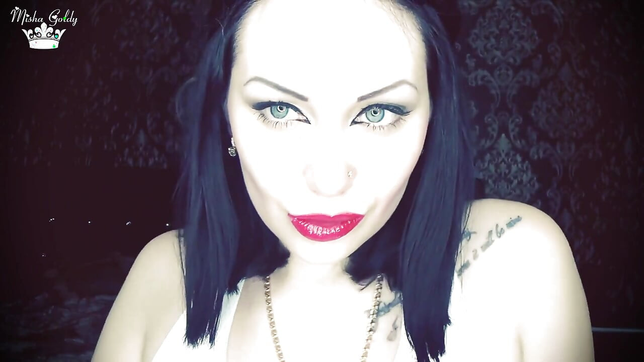 My red kisses make you cum on my face in clip! But this will never happen in real life sissy boy!