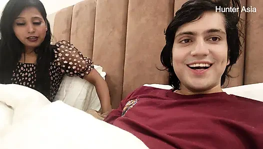 MILF-ehefrau Betrügt Ihren Ehemann Mit Einem Jungen Freund