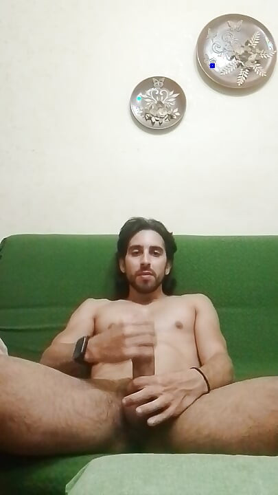 मैं जोर-जोर से हस्तमैथुन कर रहा हूँ