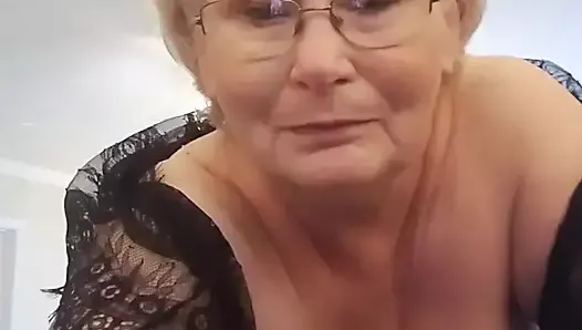 Granny FUcks BBC And Shows Off Her Huge Tits