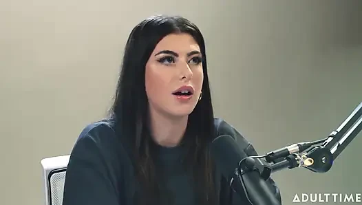 Menjadi Seorang Dominatrix Profesional Bukan Hal yang Diharapkan Gal Ritchie! | Podcast Khusus Orang Dewasa
