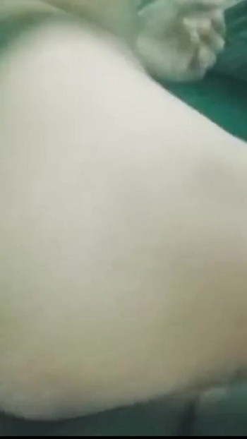 Jaw-dropping moment from "Indian teen show her ass and boob"