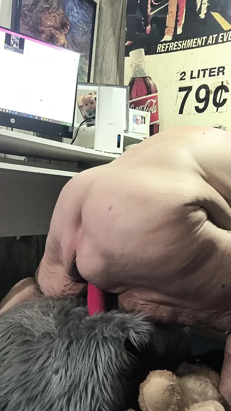 Amateur,mature,dildo,american