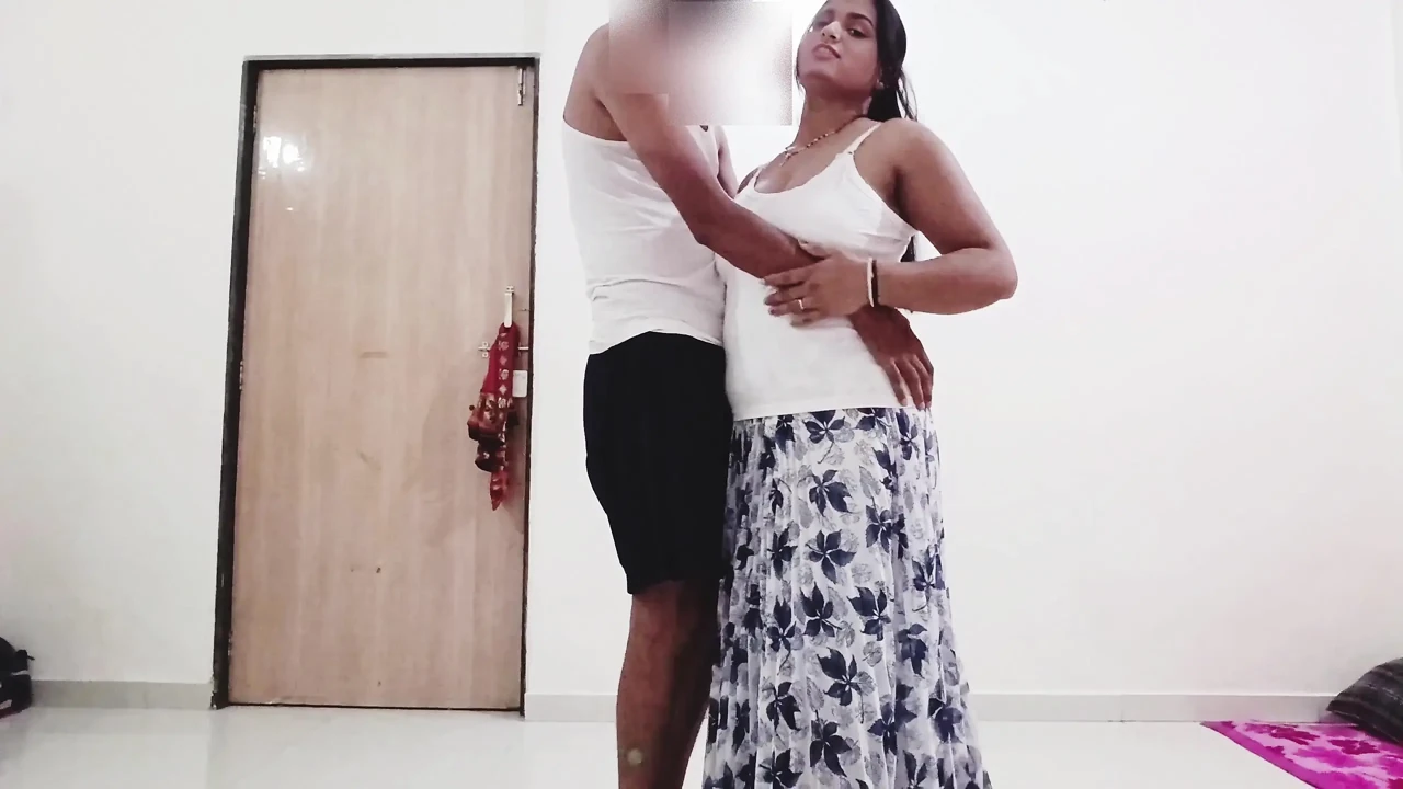 Stepsister sexed by stepbrother in desi style