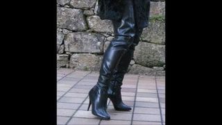 Rubber thigh boots