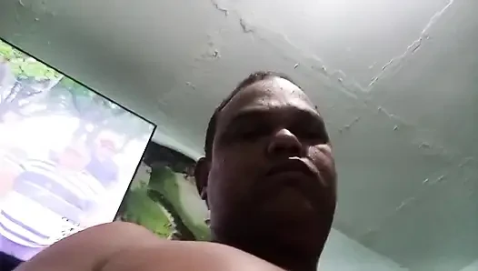 Masuk dan keluar dari pantatnya, mahkota sampai dia datang di tepi lubang pantat kecilnya, itu benar-benar baik dan benar-benar disetubuhi.