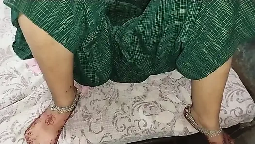 Gadis imut dengan besar lagi asik