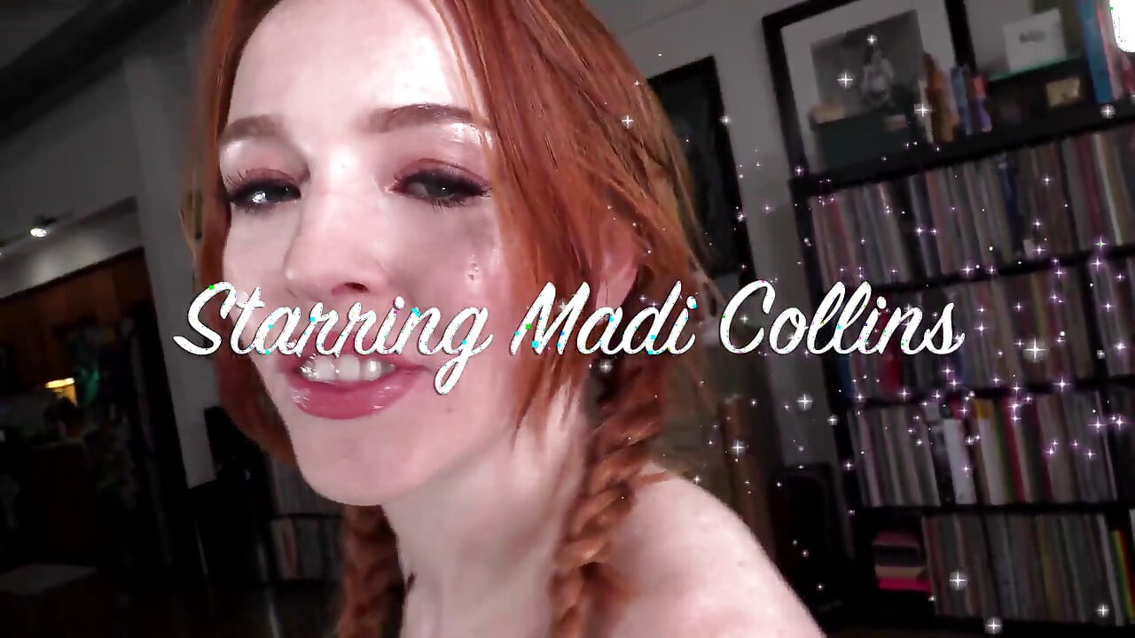 Madi Collins, strip-teaseuse rousse, dans notre petit secret !