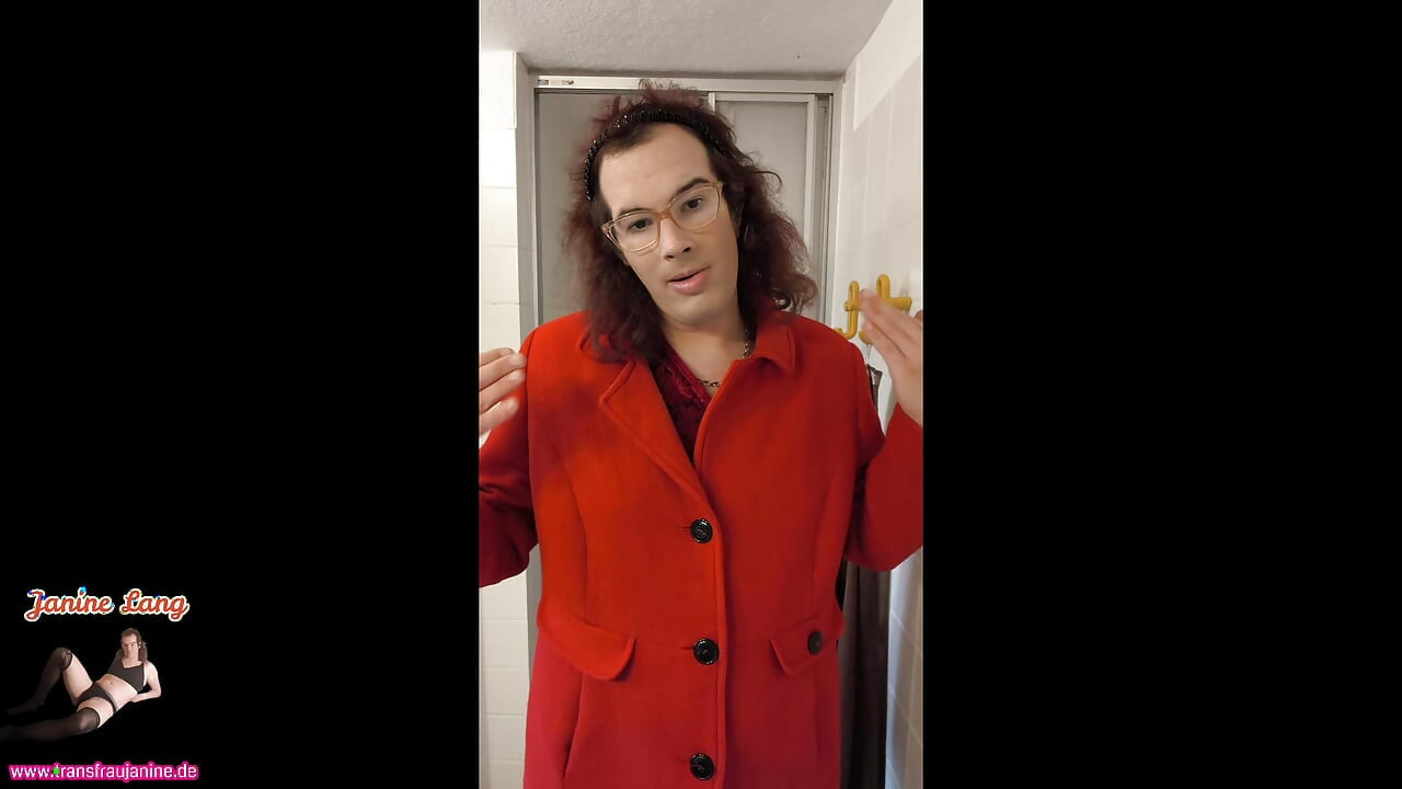 Mandi dan bercukur dengan kot dan co.