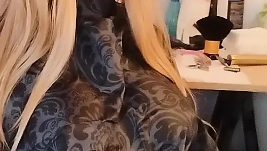 Emma the barberette vinyl shampoo cape show