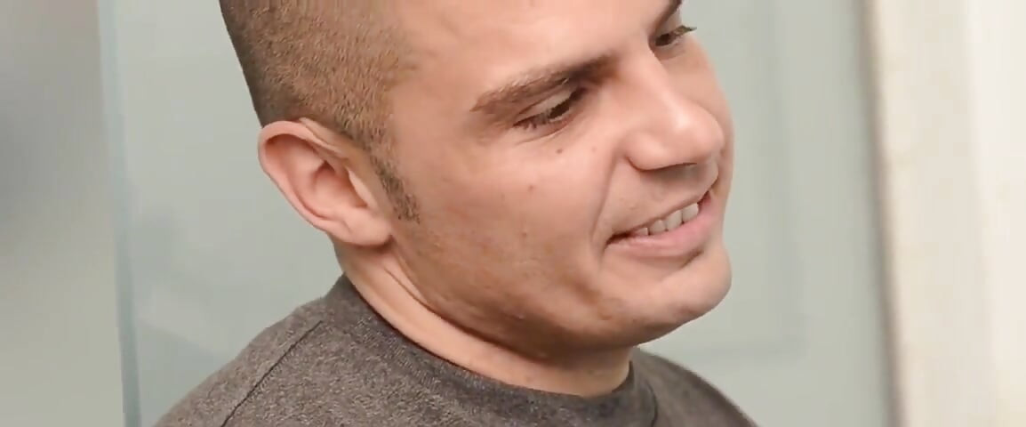 Un pervers et un modèle HD