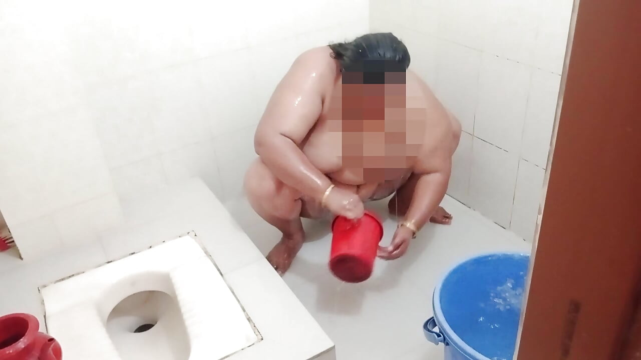 desi bathroom shower, Desi Step-sister Bathroom shower Mms
