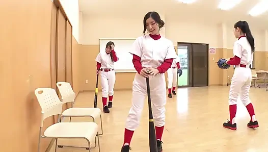 Japon beyzbol sürtükleri parti ıslak amcıklarla sikişiyor grup seks partisi dölleme