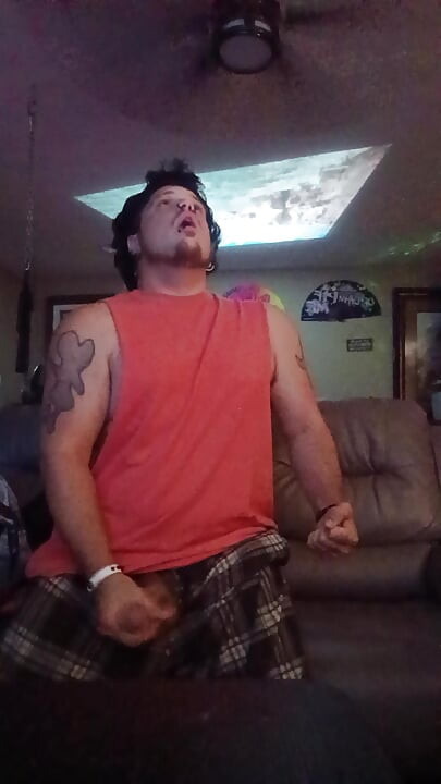 Zye Vesper big dick solo